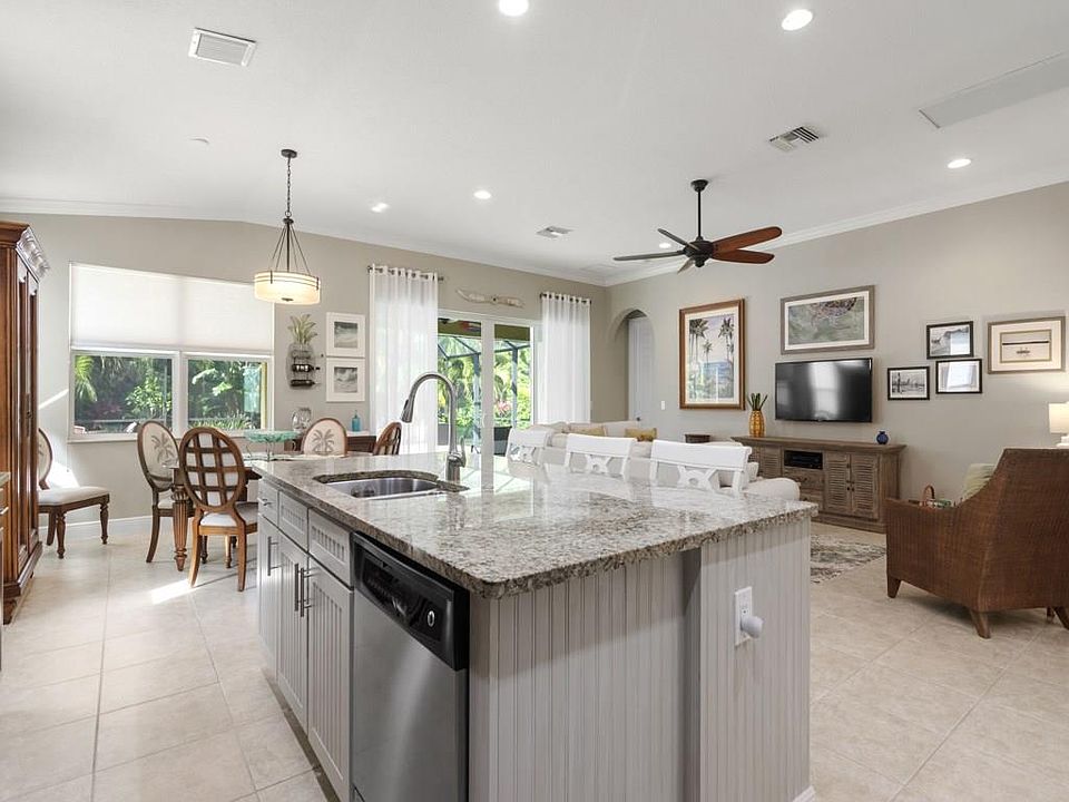 1st image of 5940 Venetto Way