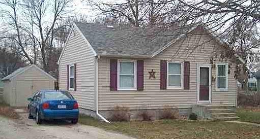 1st image of 917 N Fillmore Ave