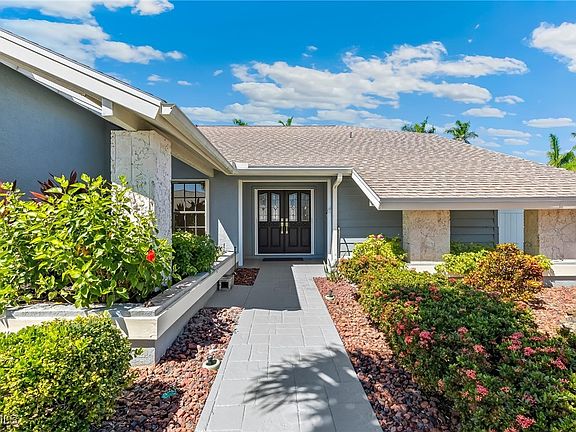 2nd image of 8873 Banyan Cove Cir