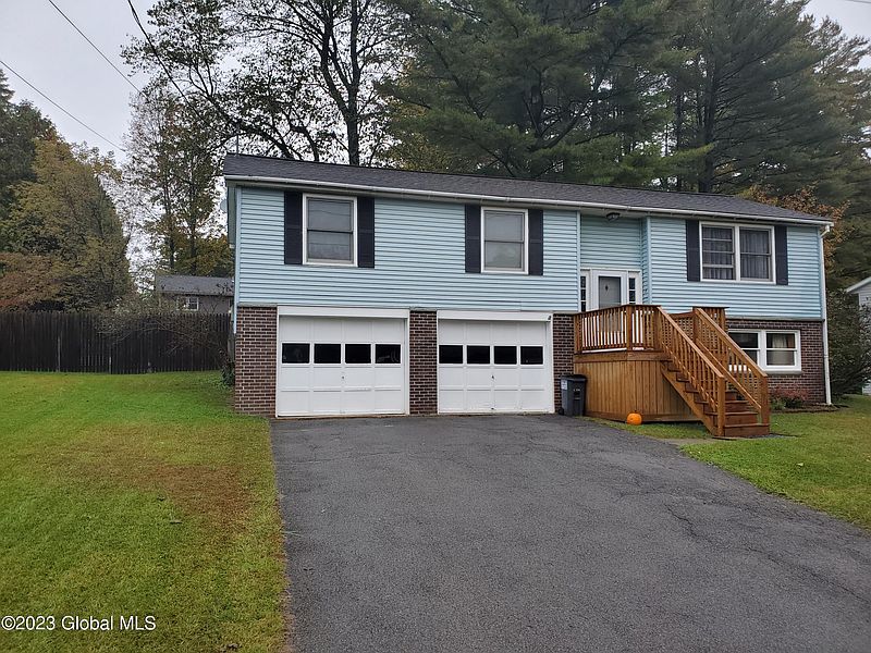 2nd image of 168 Maple Avenue