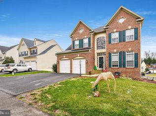 18900 Miata Ln, Triangle, VA 22172