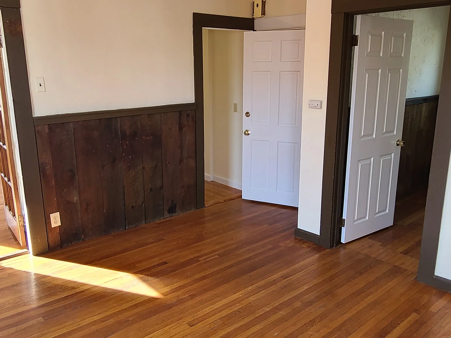 2 bed, 999 sqft, $2,800 — Photo 2
