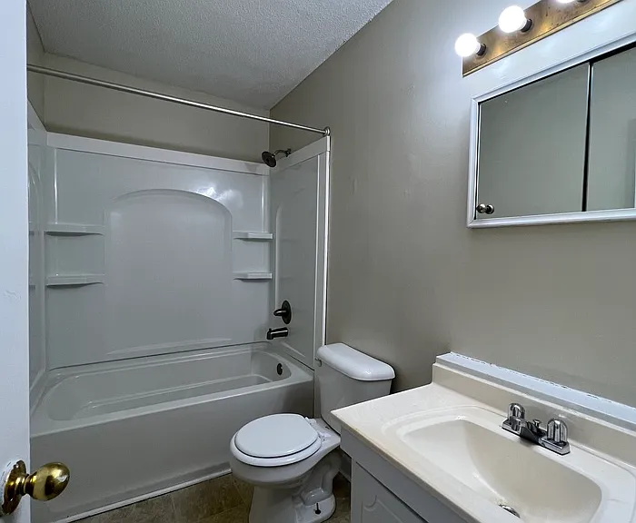 305 Rountree St W #B3 — Photo 5