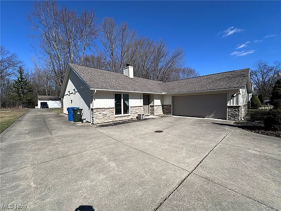 4th image of 36370 Westfield Dr