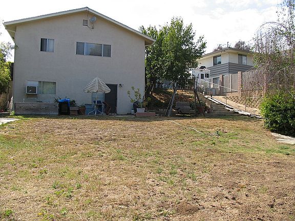 3rd image of 456 Court Ave