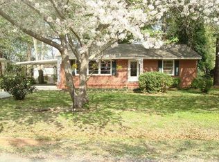2547 Delano Dr, Macon, GA 31204