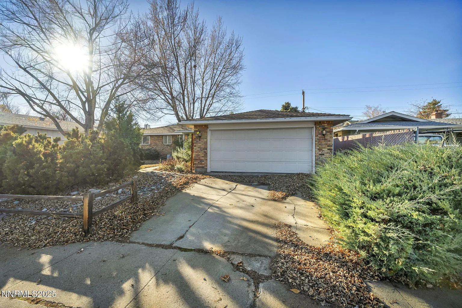 1832 Pyrenees St photo 1