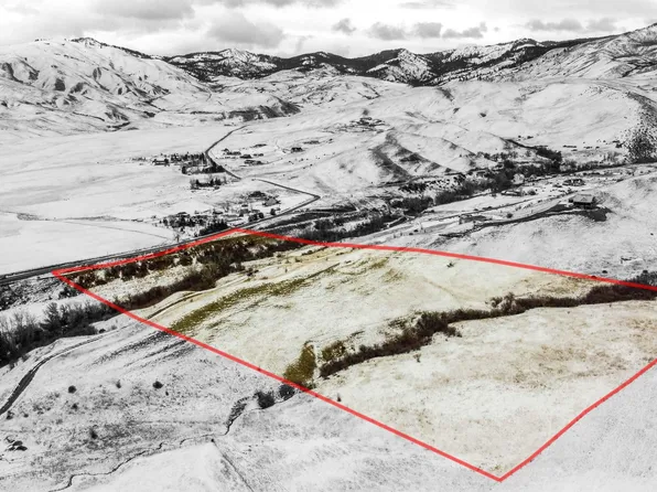 Johnnie Ln, Horseshoe Bend, ID 83629