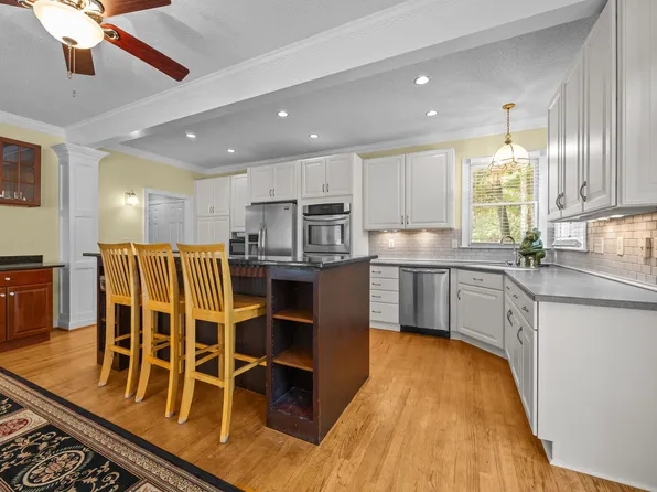 8641 Buffaloe Rd, Knightdale, NC 27545