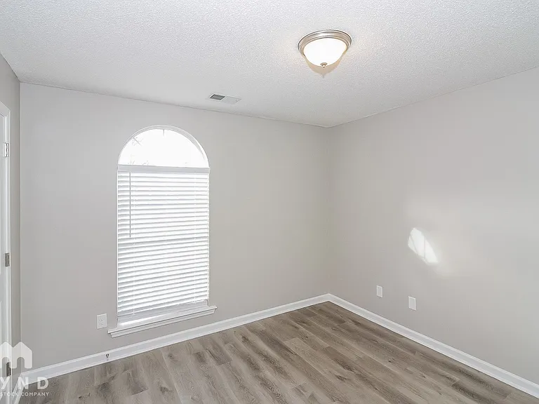 10374 Cottage Oaks Dr — Photo 11