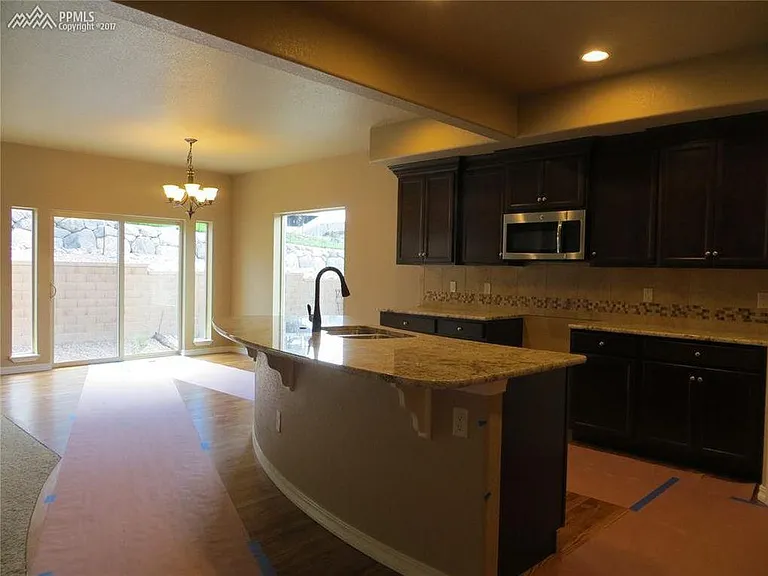 3075 Looking Glass Way — Photo 18
