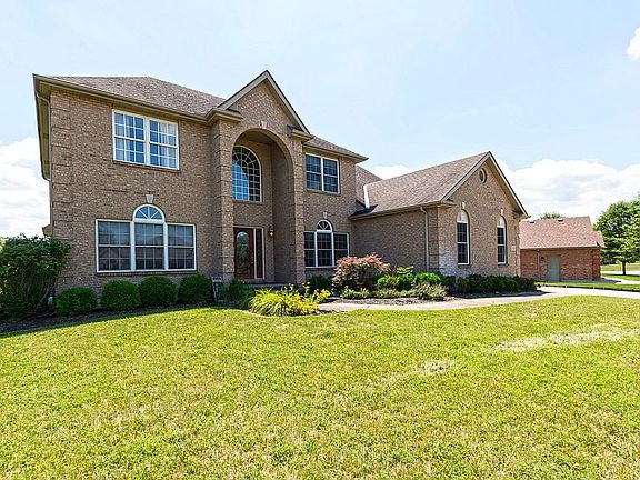 2nd image of 255 Ethelrob Cir