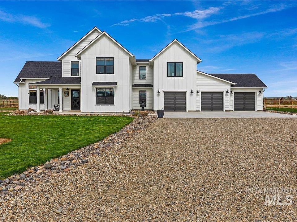 1st image of 9000 Mallard Ln