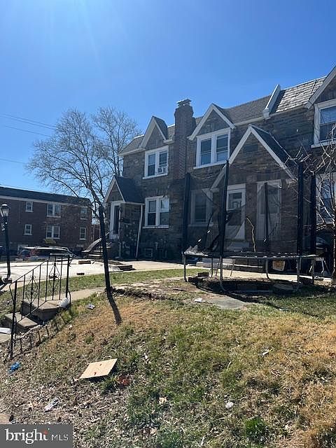 2nd image of 3254 Longshore Ave