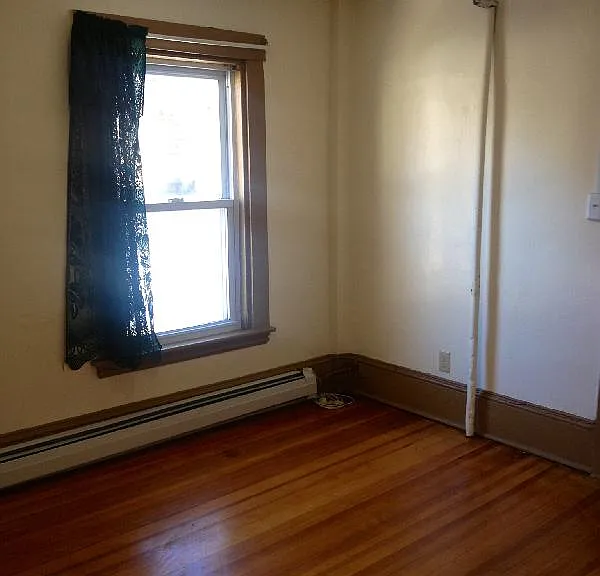 Pond St — Photo 7