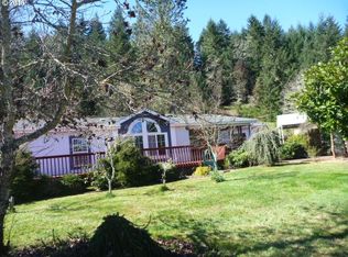 244 Elgarose Rd, Roseburg, OR 97471