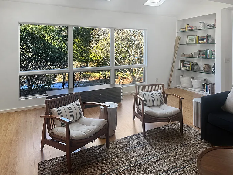 250 Pine Tree Ct — Photo 4