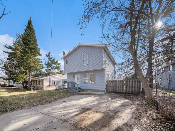 337 Grand St, Michigan Center, MI 49254