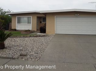 369 Beelard Dr, Vacaville, CA 95687