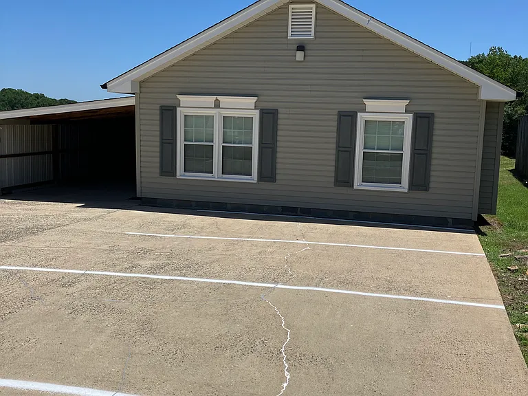 1026 Lake Shadow Dr — Photo 6