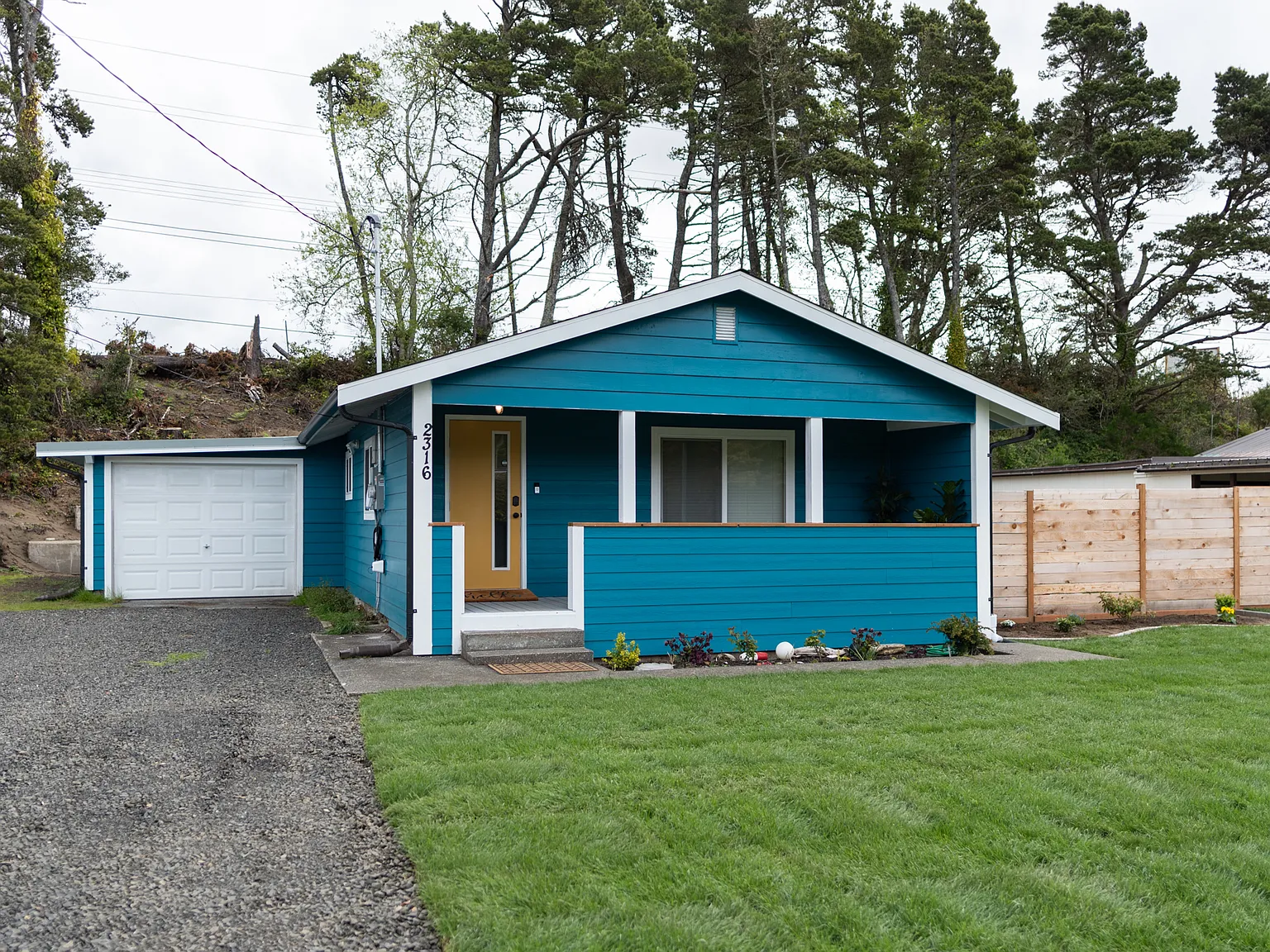 3 bed, 790 sqft, $1,700 — Photo 2