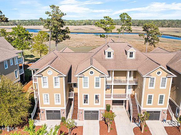 3rd image of 498 River Bluff Drive Unit 2