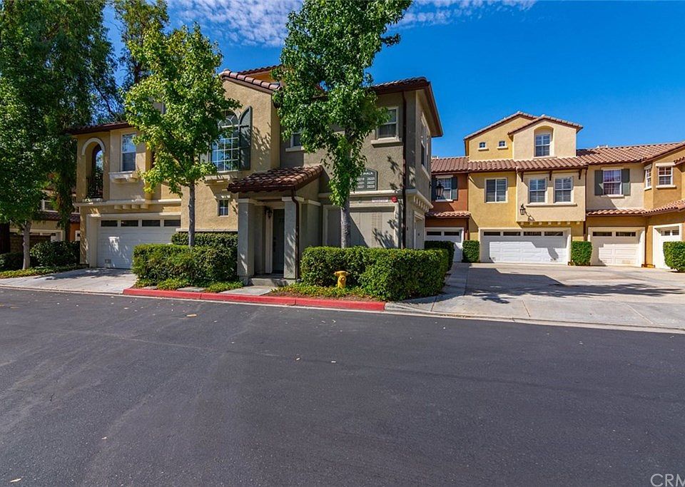 1st image of 28223 Canterbury Ct