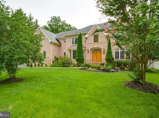 313 Adahi Rd SE, Vienna, VA 22180