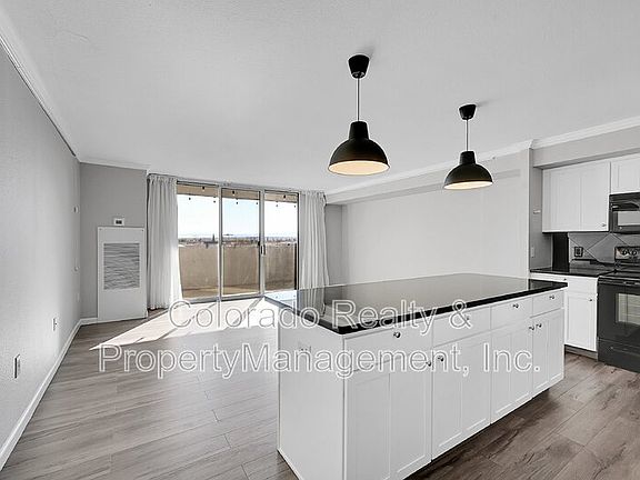 2nd image of 601 W 11th Ave APT 712