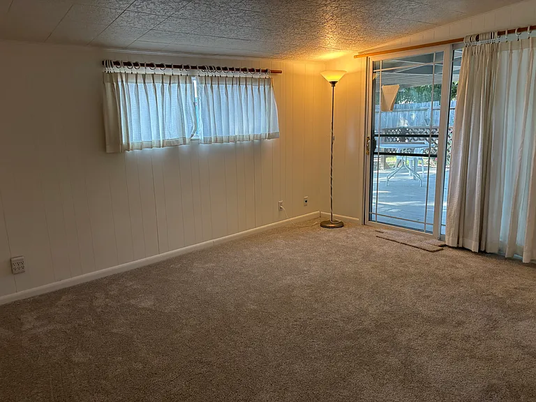3167 Hacienda Dr — Photo 11