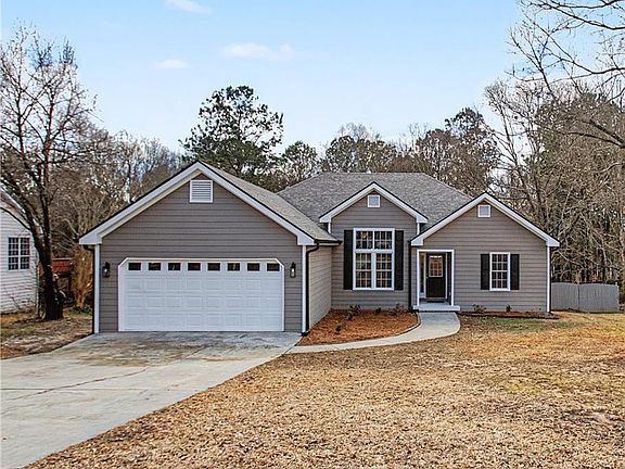 3rd image of 732 Ridgeland Rd