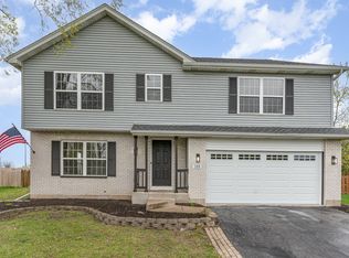 388 Malibu Dr, Romeoville, IL 60446