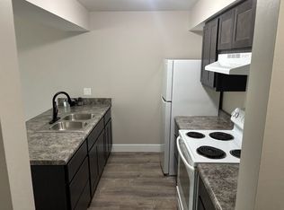 692 44th St SE #20, Grand Rapids, MI 49548