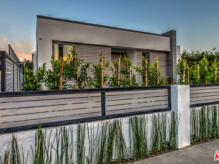 658 N Edinburgh Ave — Photo 30
