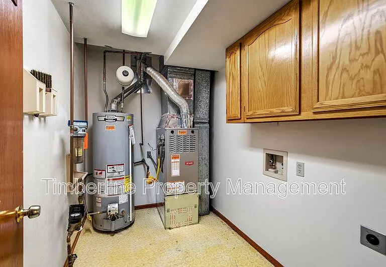 17960 Bakers Farm Rd — Photo 27