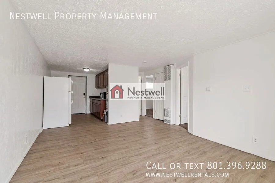 Charming 2-bed Duplex Located in Magna — Photo 2