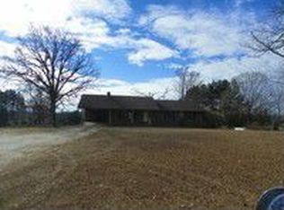 720 Brookhaven Cir, Toccoa, GA 30577