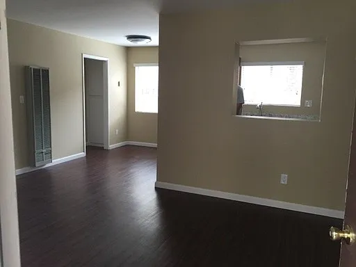 4781 Seminole Dr #18 — Photo 1