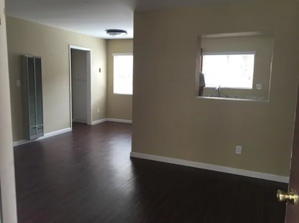 4781 Seminole Dr APT 18, San Diego, CA 92115