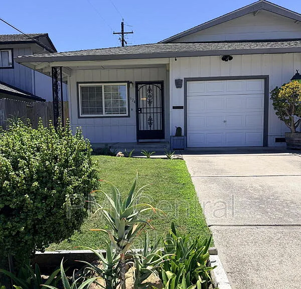 324 Felton Way — Photo 2
