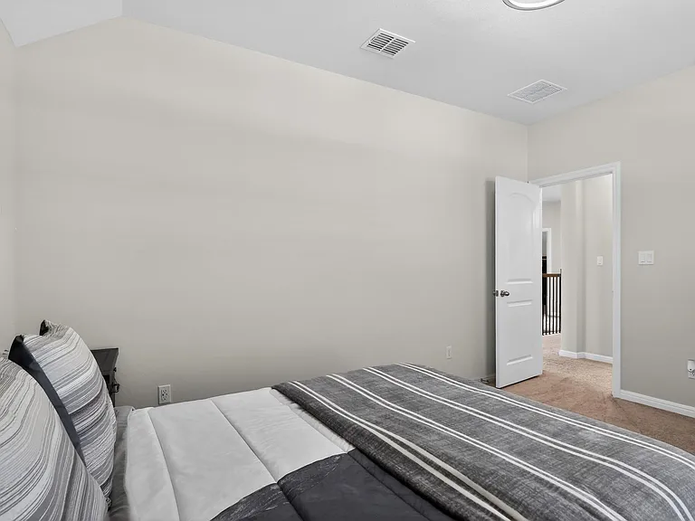 114 Bosco Rd — Photo 35