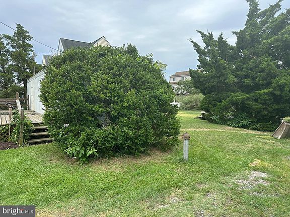 4th image of 88 Hubbard Ave