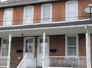 37 E High St, Nazareth, PA 18064