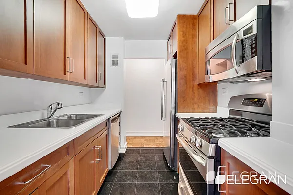 Rented by (Legacy) Elegran | media 15