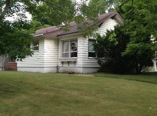 410 S Main St, Elmwood, WI 54740