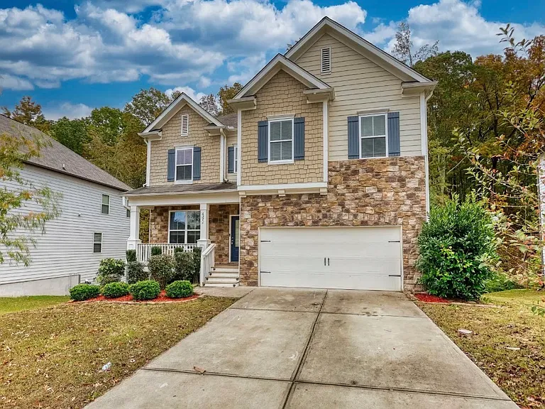 6571 Bluffview Dr — Photo 1
