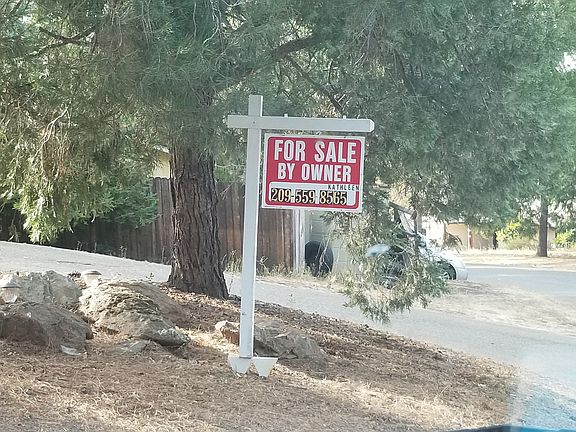 3rd image of 49878 Canoga Dr