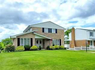 1949 Dearborn Dr, White Oak, PA 15131