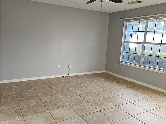 2nd image of 3211 Cherrystone Ave