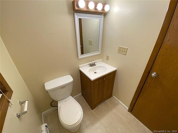 4th image of 46 Orchard St #52A